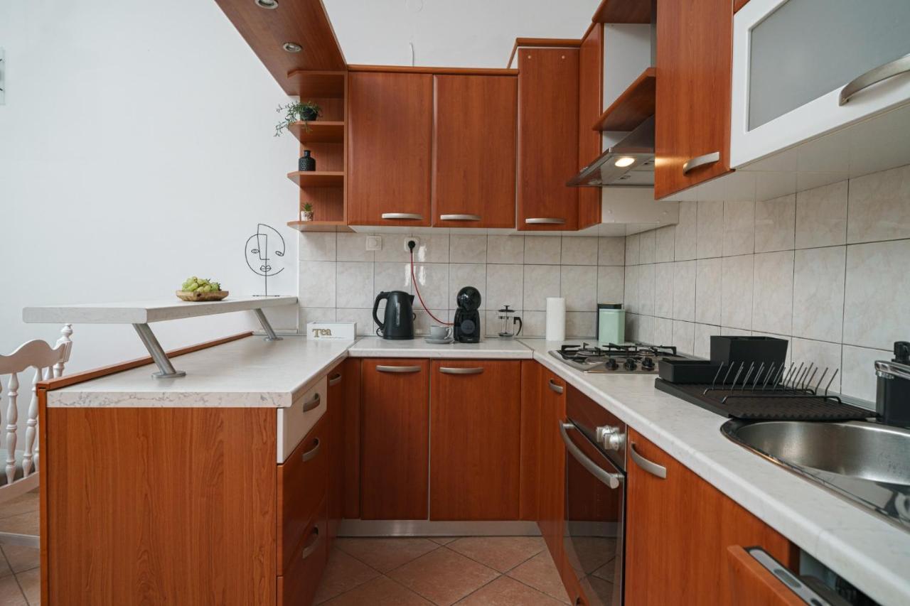 Apartman Rusula 보디체 외부 사진