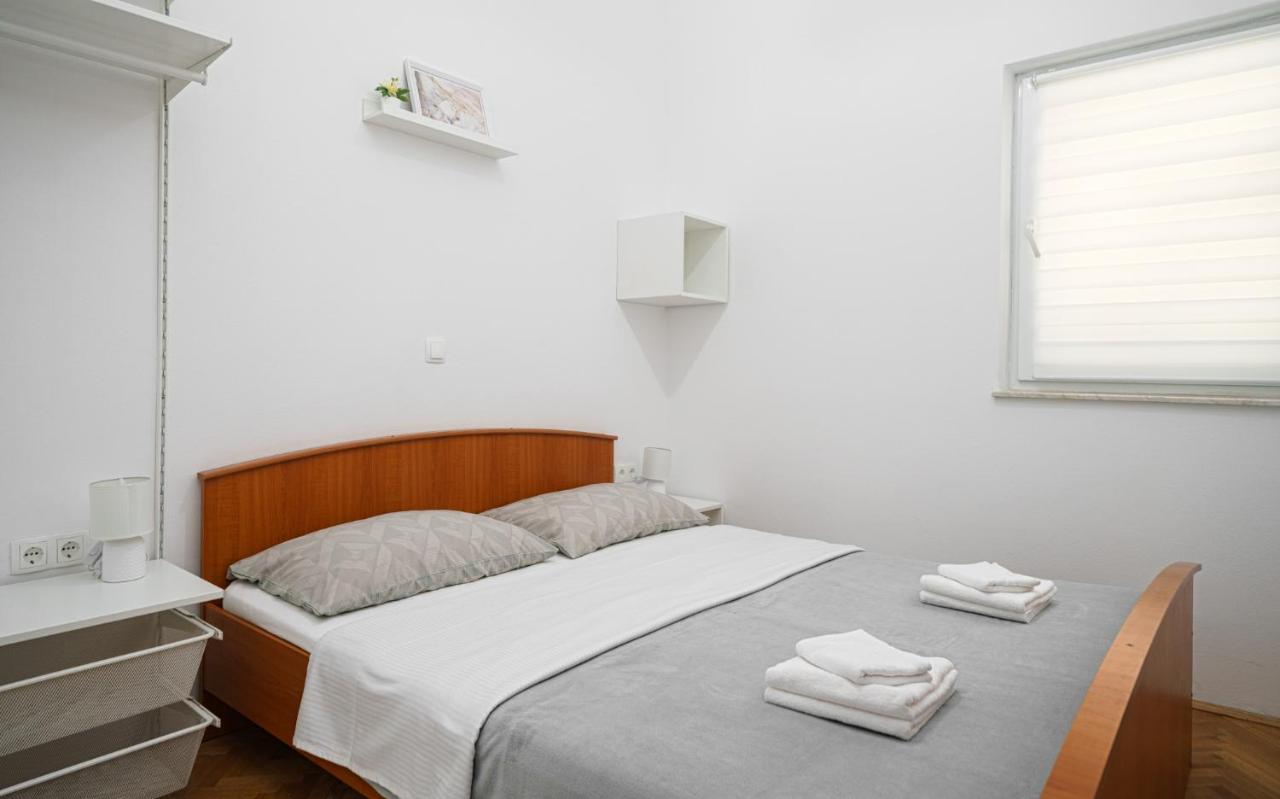Apartman Rusula 보디체 외부 사진