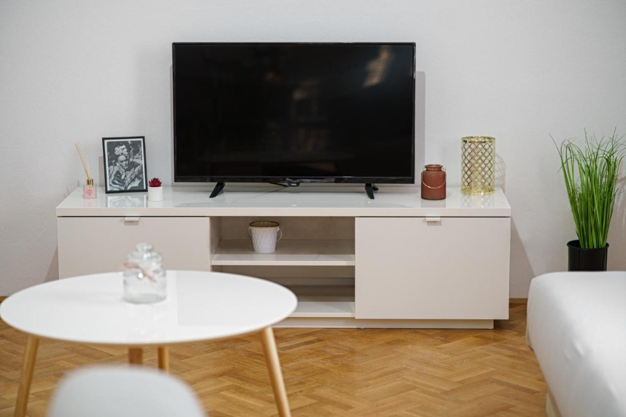 Apartman Rusula 보디체 외부 사진